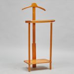 1011 2192 VALET STAND